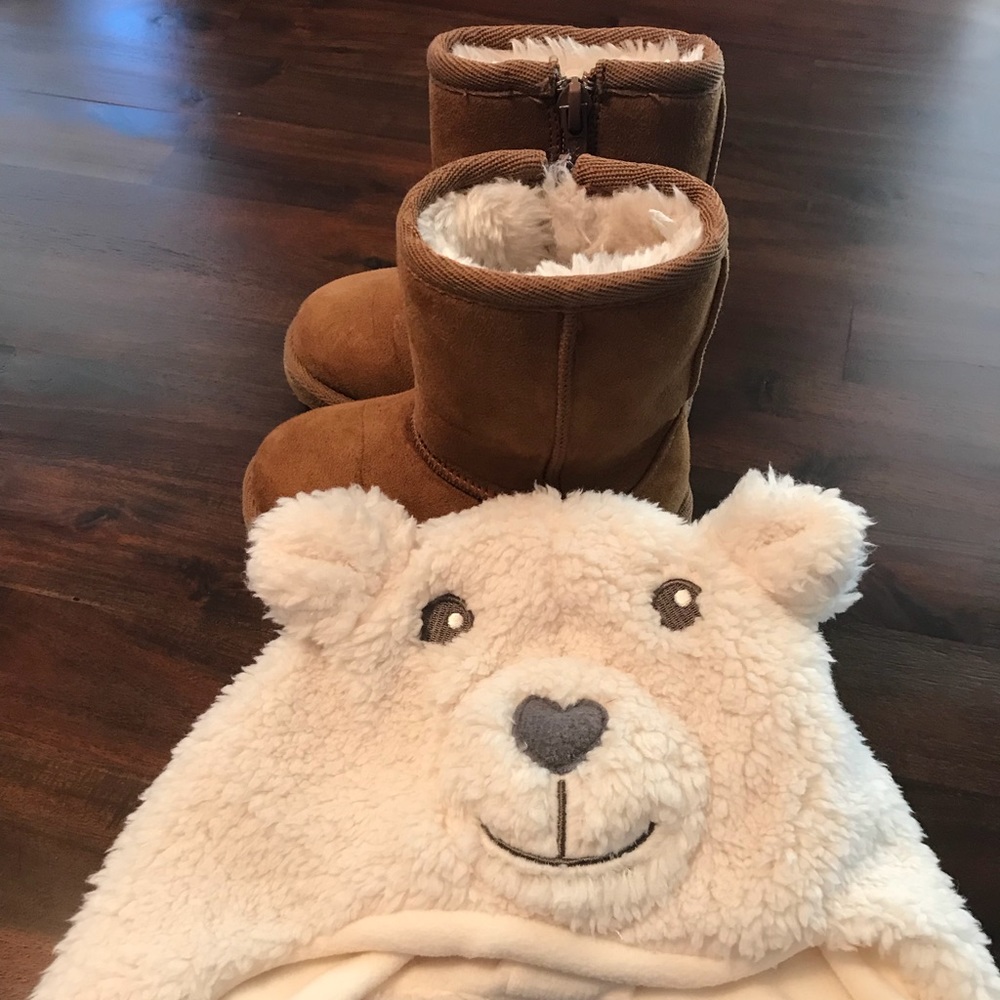 Nordstrom boots and gap hat